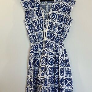 H&M Blue and White Patterned Sleeveless Dress